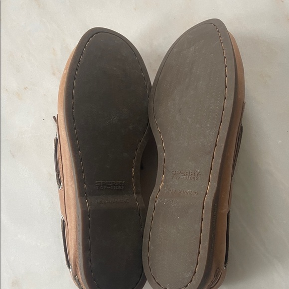Sperry Men's Brown Leather Boat Shoes - Picture 2 of 3